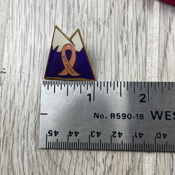 Montana 2000 Race For The Cure Breast Cancer Awareness Collectible Lapel Pin - Picture 3 of 3